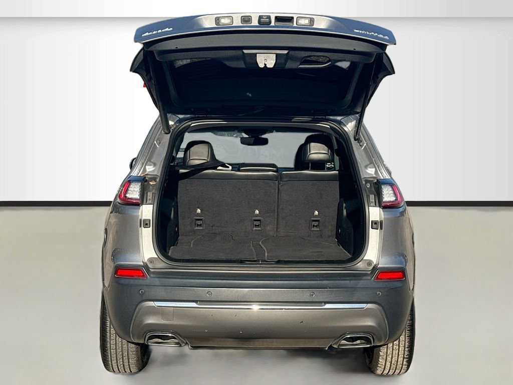 Used 2019 Jeep Cherokee Limited image 25