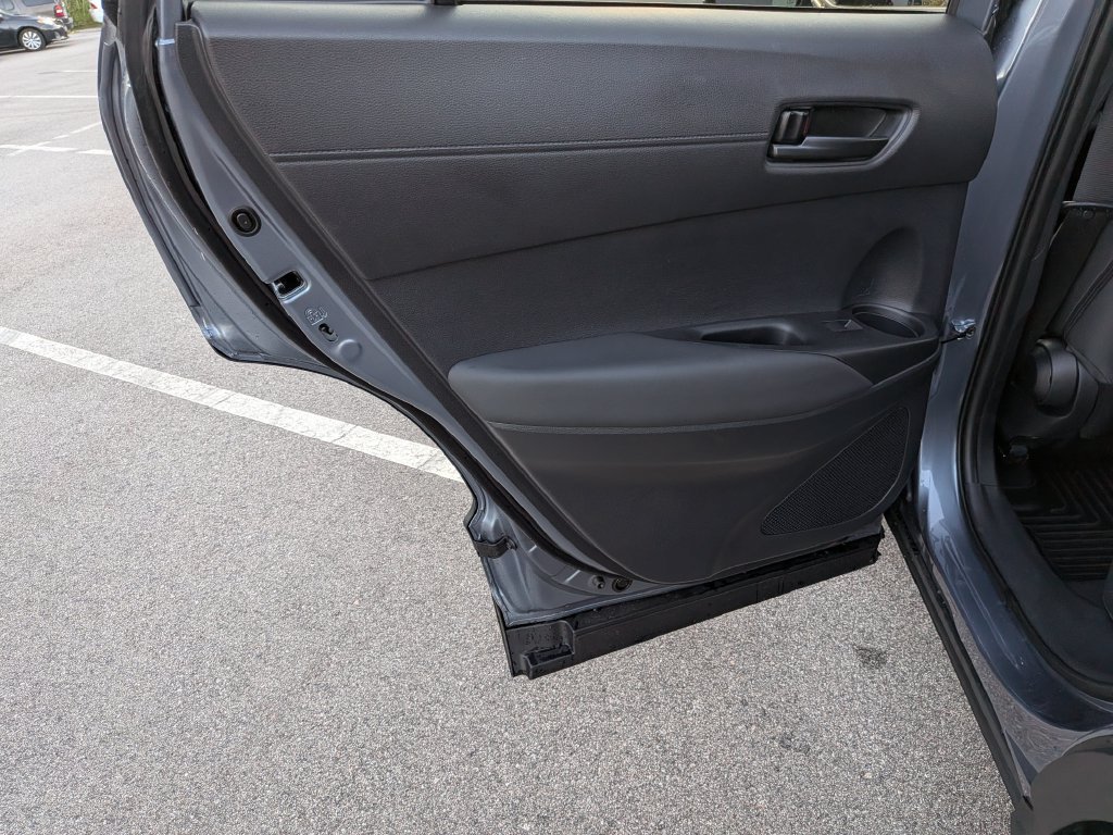 Used 2026 Toyota Corolla Cross LE FWD image 25
