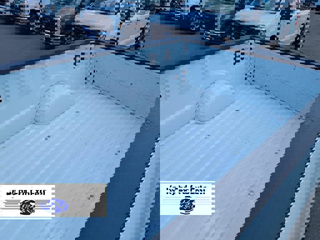 New 2026 Ford F250 XL w/ XL Chrome Package image 12