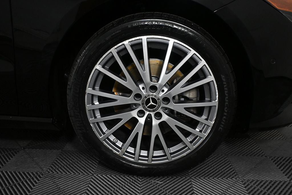 Used 2023 Mercedes-Benz CLA 250 image 35