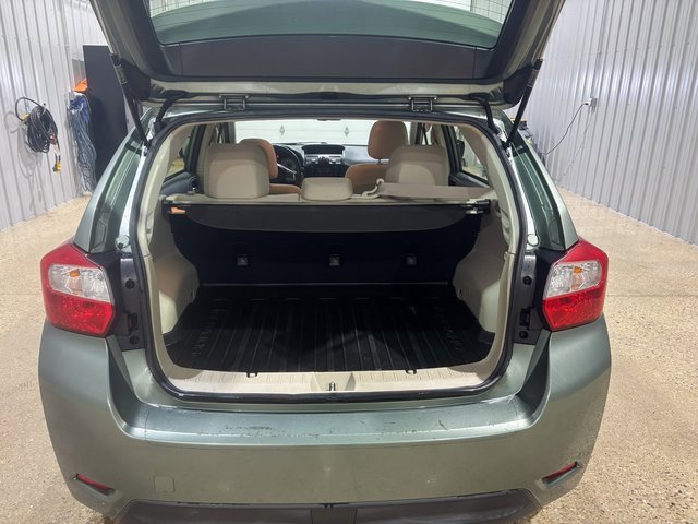 Used 2014 Subaru Impreza 2.0i Premium image 5
