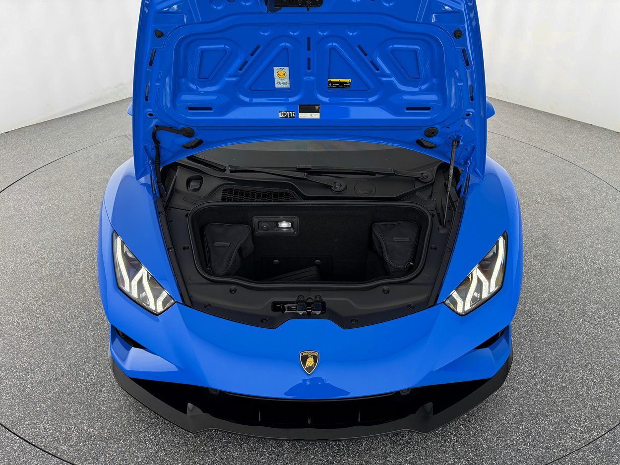 Used 2022 Lamborghini Huracan EVO image 34