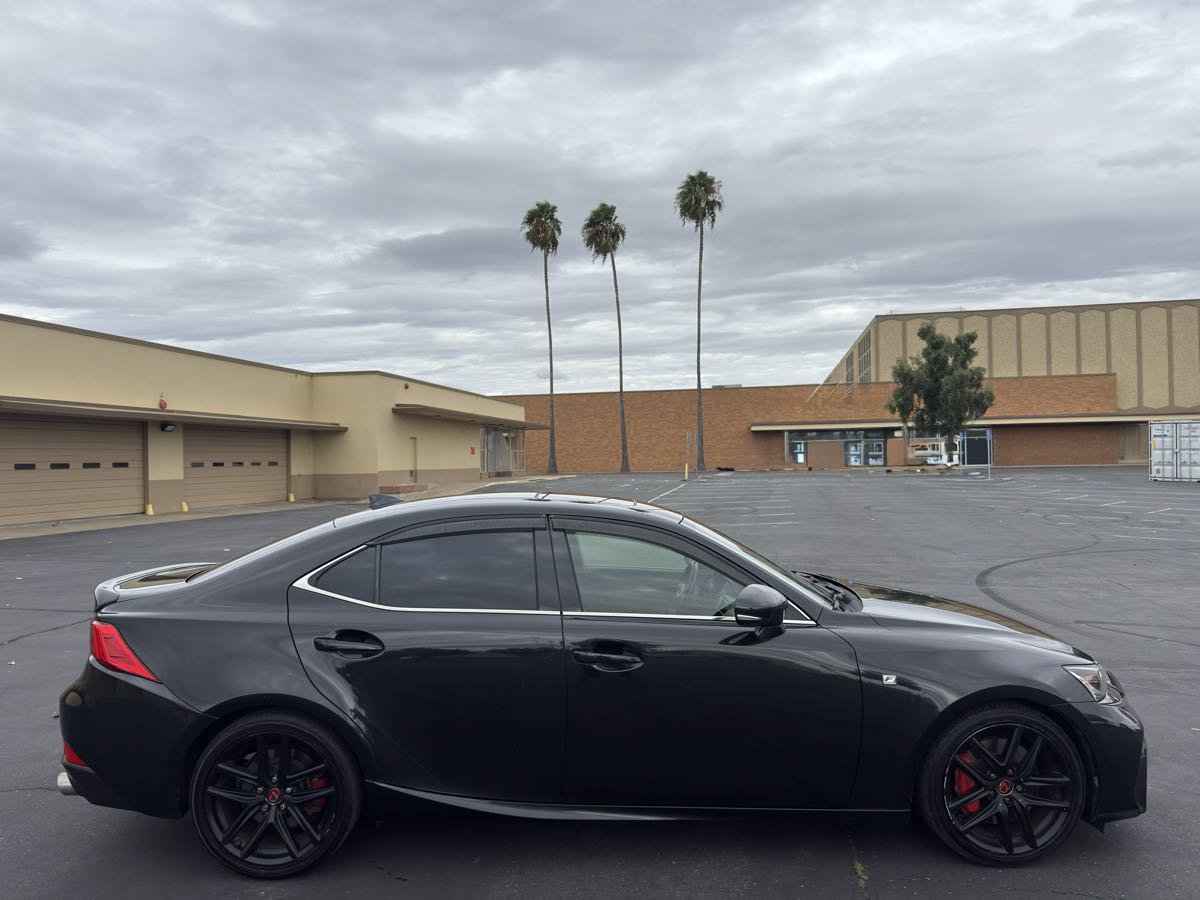 Used 2017 Lexus IS 300 F Sport w/ F Sport Package AWD/4WD image 8