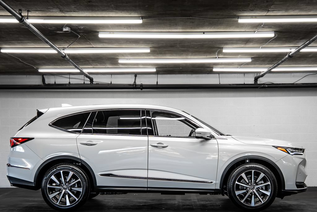 Certified 2026 Acura MDX FWD w/ Technology Package image 6