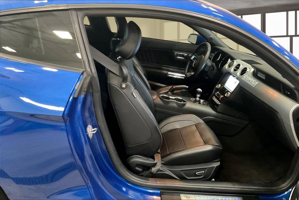 Used 2017 Ford Mustang GT Premium w/ Equipment Group 401A image 5