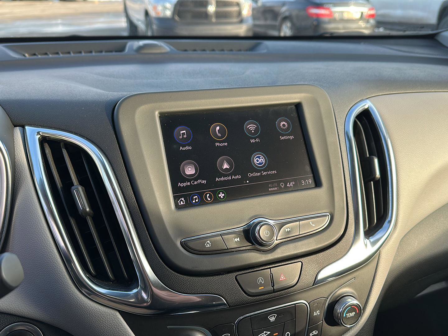 Used 2024 Chevrolet Equinox LS w/ LS Convenience Package image 18