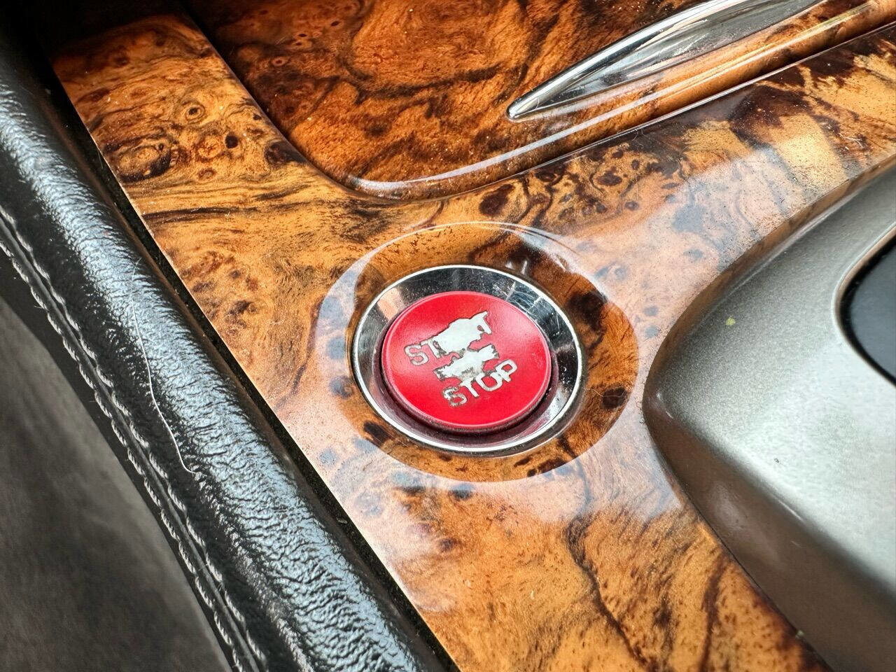 Used 2007 Jaguar XK Convertible image 23