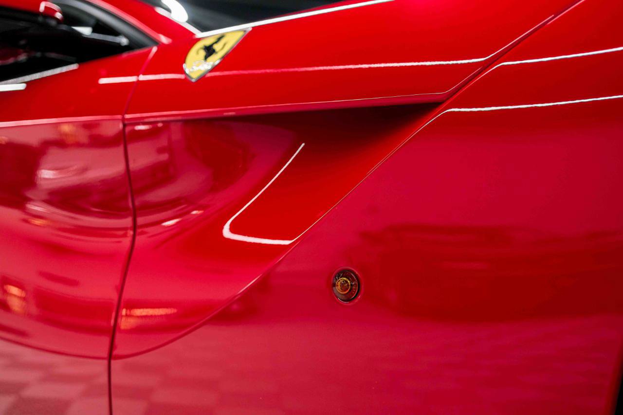 Used 2014 Ferrari F12 Berlinetta image 20