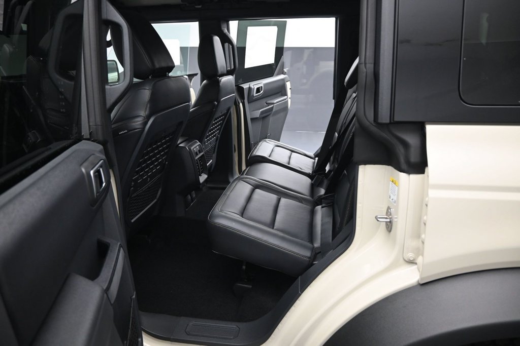 New 2026 Ford Bronco Badlands w/ Wildtrak Package AWD/4WD image 18