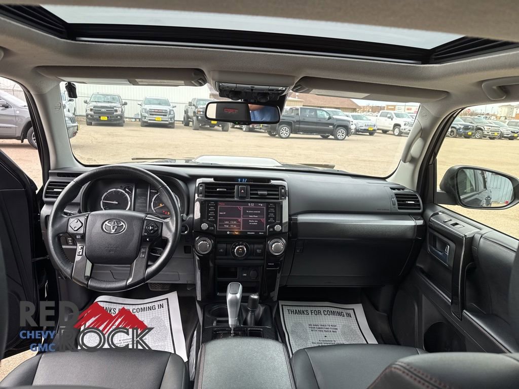 Used 2021 Toyota 4Runner TRD Off-Road Premium w/ Moonroof Package AWD/4WD image 28