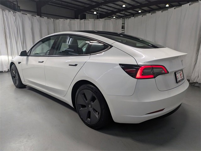 Used 2023 Tesla Model 3 Standard Range image 5