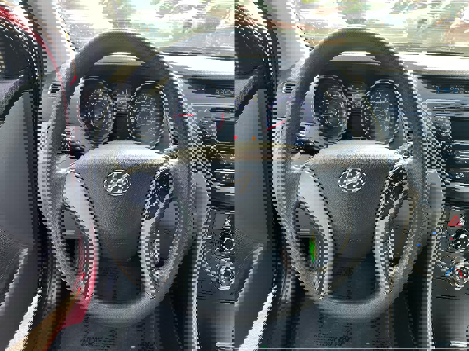 Used 2016 Hyundai Elantra SE image 33