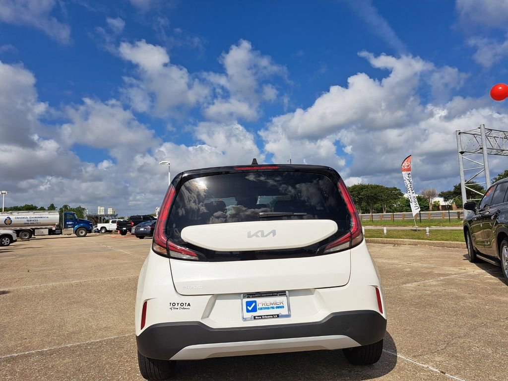 Used 2025 Kia Soul LX w/ LX Technology Package image 5