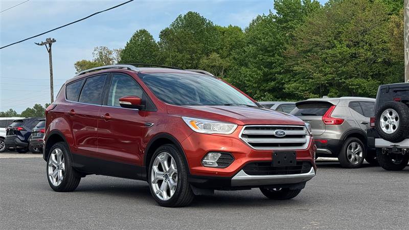 Used 2019 Ford Escape Titanium AWD/4WD image 6