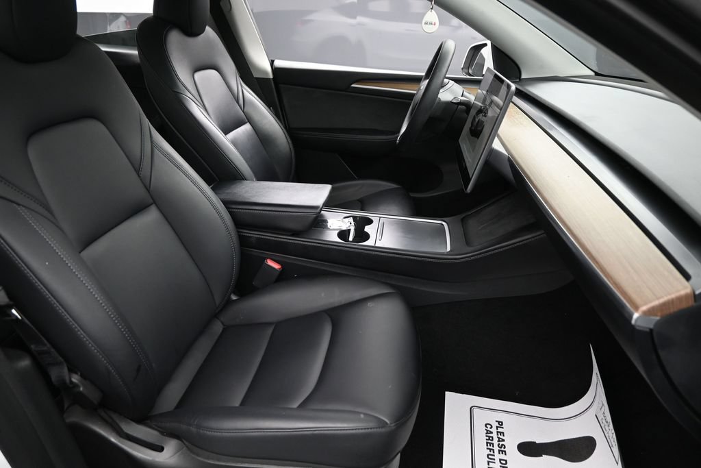 Used 2023 Tesla Model Y Performance AWD/4WD image 7