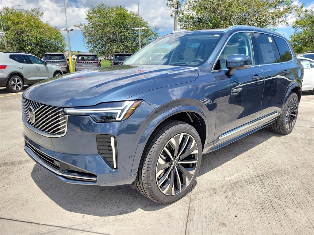 New 2026 Volvo XC90 B6 Ultra image 3