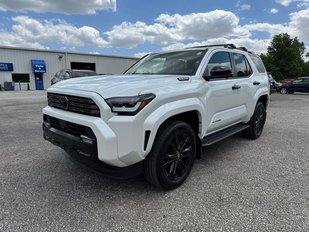 Used 2025 Toyota 4Runner 4WD image 1