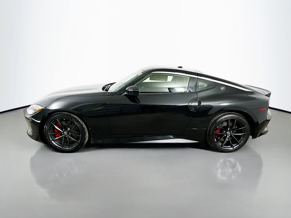 Used 2024 Nissan Z Performance w/ Floor Mat Package image 5