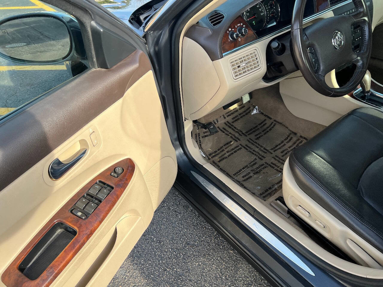 Used 2009 Buick LaCrosse CX image 17