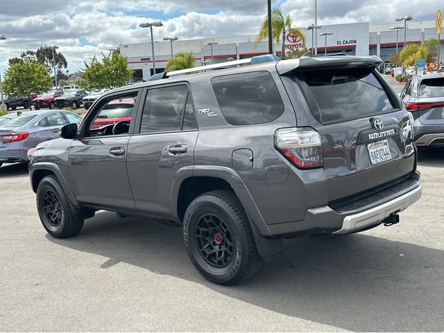 Used 2018 Toyota 4Runner TRD Off-Road Premium AWD/4WD image 4