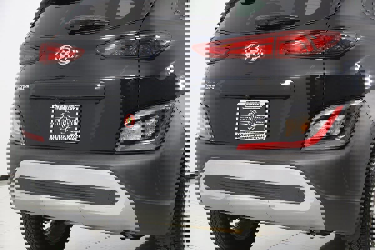 Used 2023 Hyundai Kona SEL w/ Cargo Package image 40