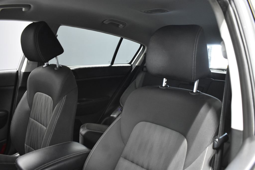 Used 2021 Kia Sportage LX image 16