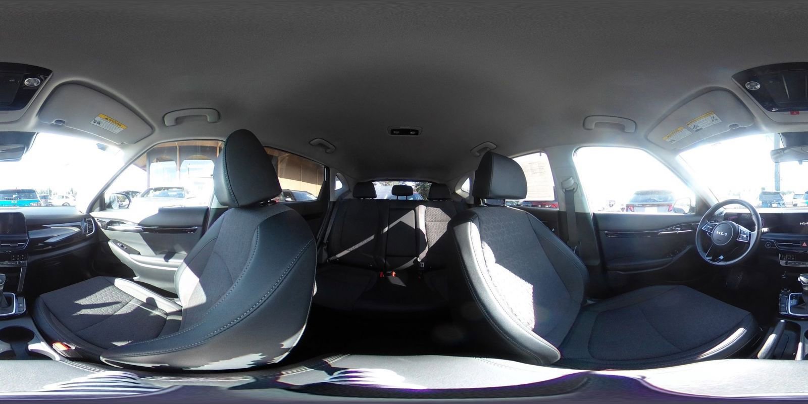 Used 2025 Kia Seltos S image 44