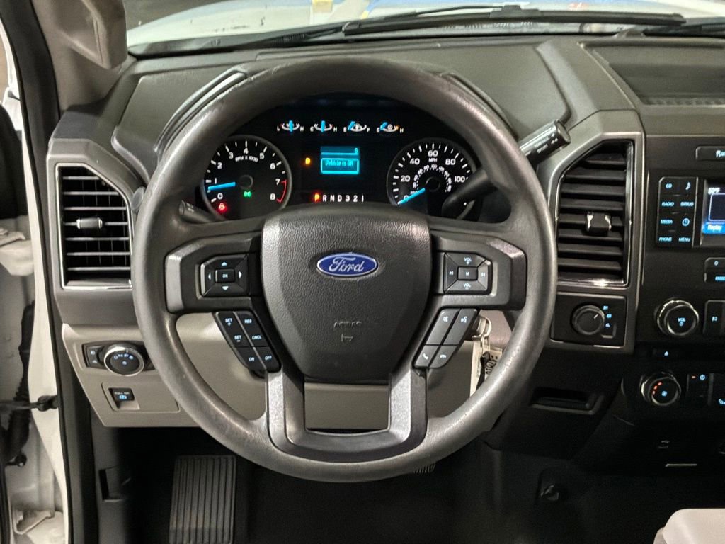 Used 2017 Ford F150 XLT AWD/4WD image 11