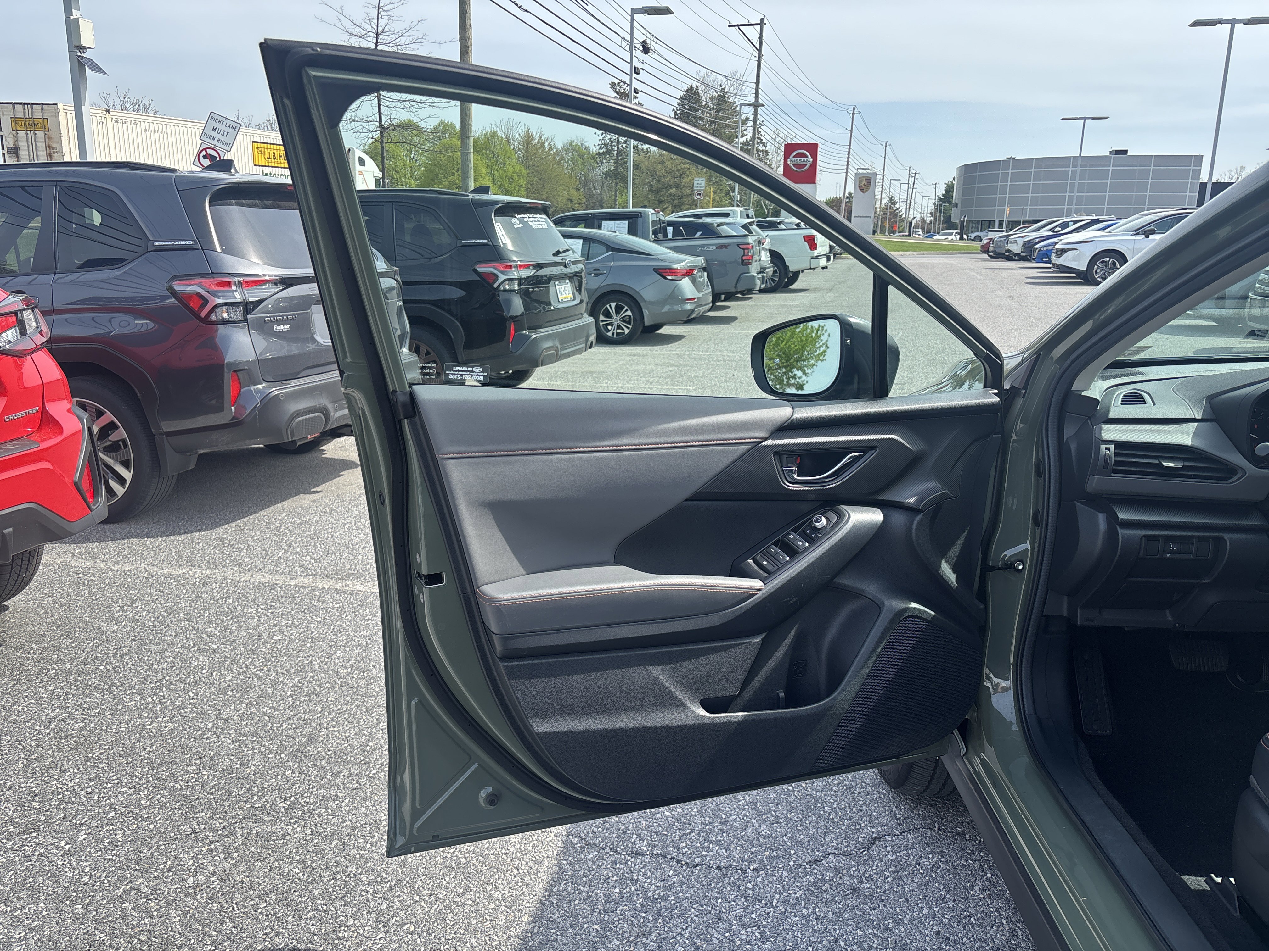 Certified 2024 Subaru Crosstrek 2.5i Limited w/ Crosstrek Mirror Package AWD/4WD image 18