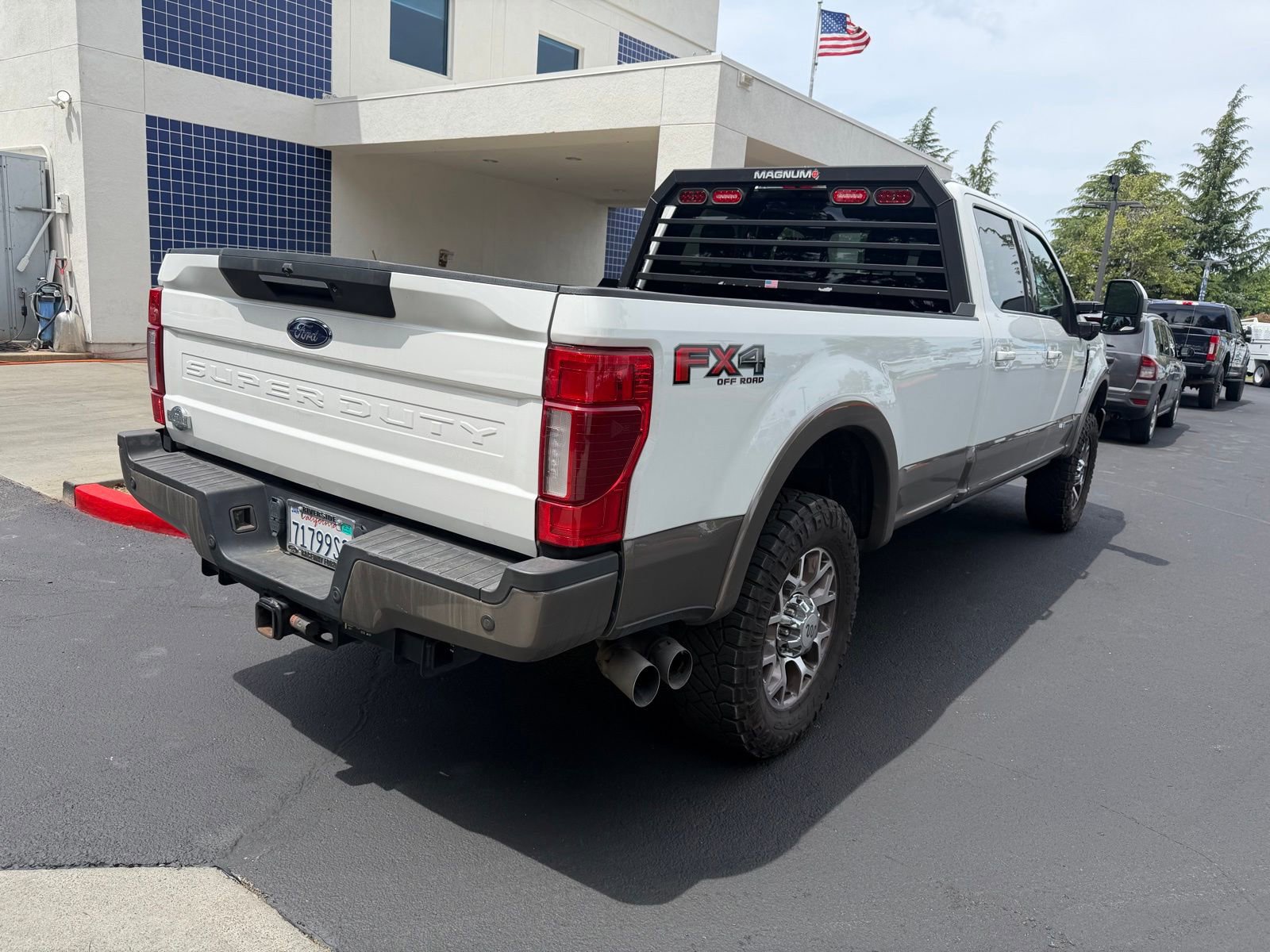 Used 2022 Ford F350 King Ranch w/ King Ranch Ultimate Package AWD/4WD image 5