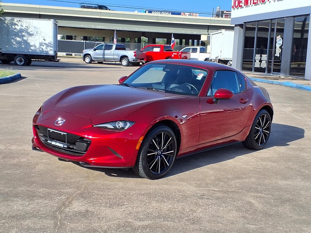 Used 2025 MAZDA MX-5 Miata RF Grand Touring RWD image 3