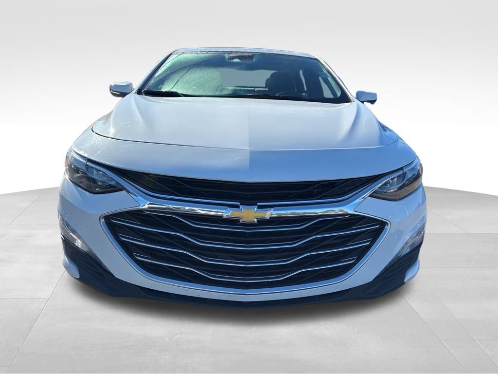 Used 2024 Chevrolet Malibu LT image 9