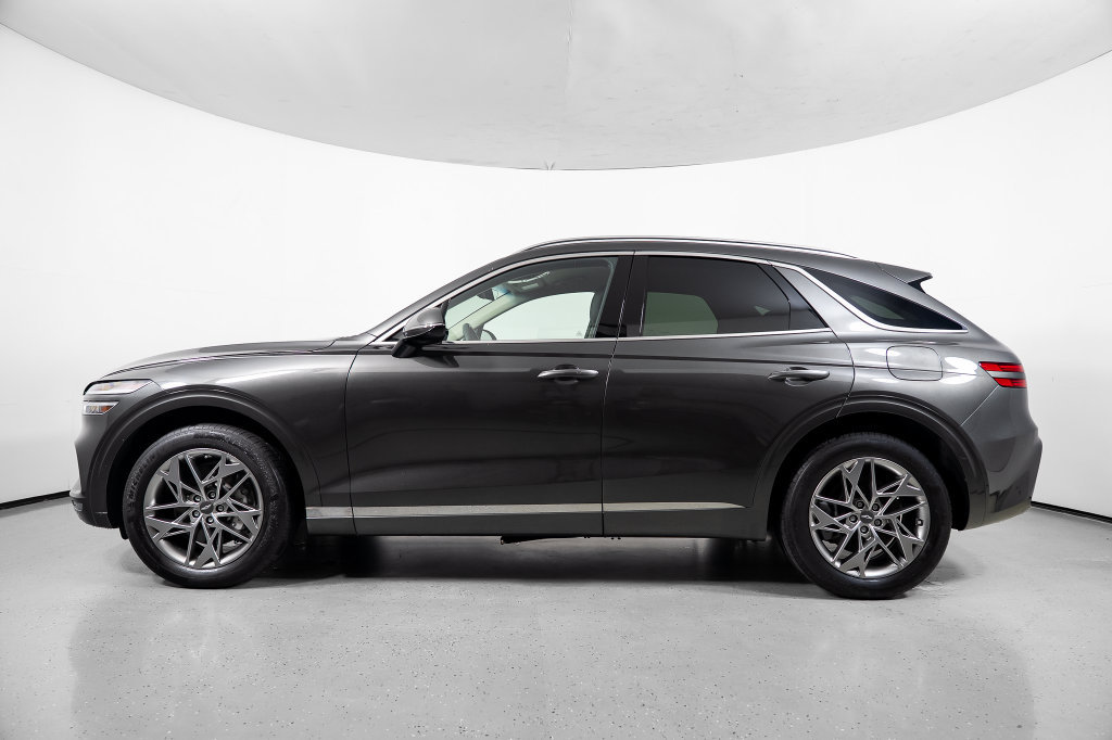 Used 2025 Genesis GV70 2.5T AWD/4WD image 13