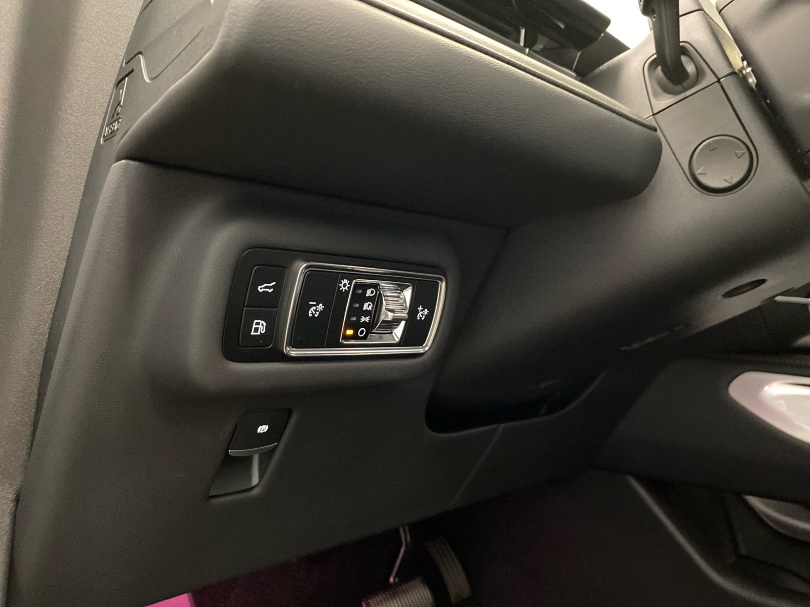 New 2026 Lincoln Nautilus Reserve w/ Jet Appearance Package AWD/4WD image 17