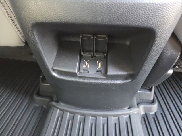 Used 2021 Honda CR-V Touring image 16