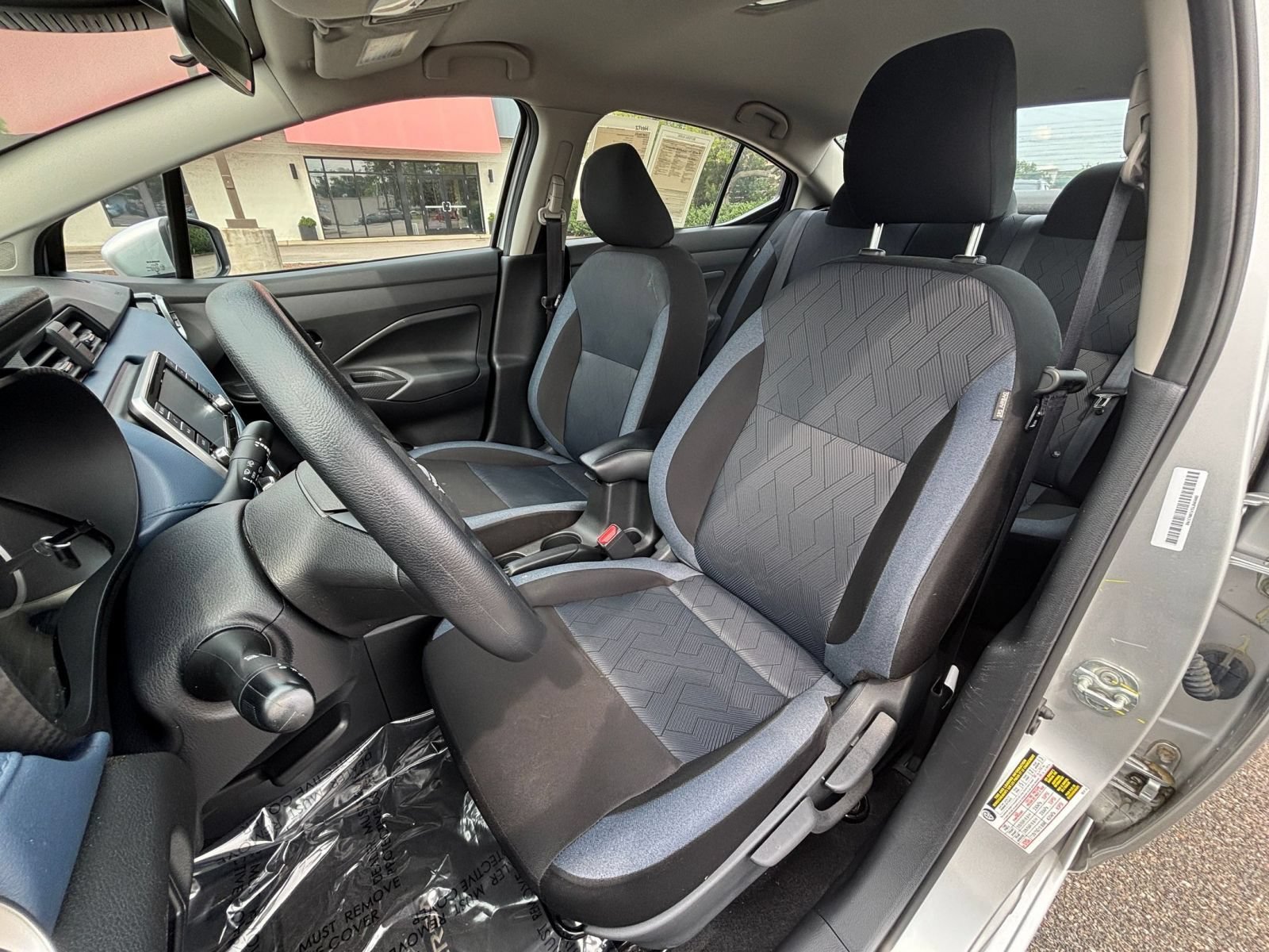 Used 2025 Nissan Versa SV FWD image 35