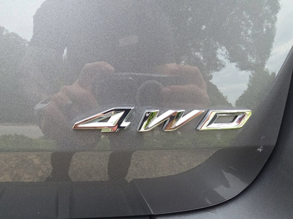 Used 2022 Ford Explorer XLT AWD/4WD image 15