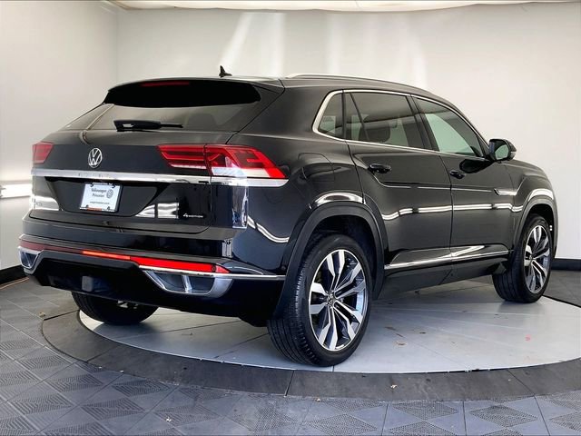 Certified 2023 Volkswagen Atlas Cross Sport SEL Premium R-Line image 7
