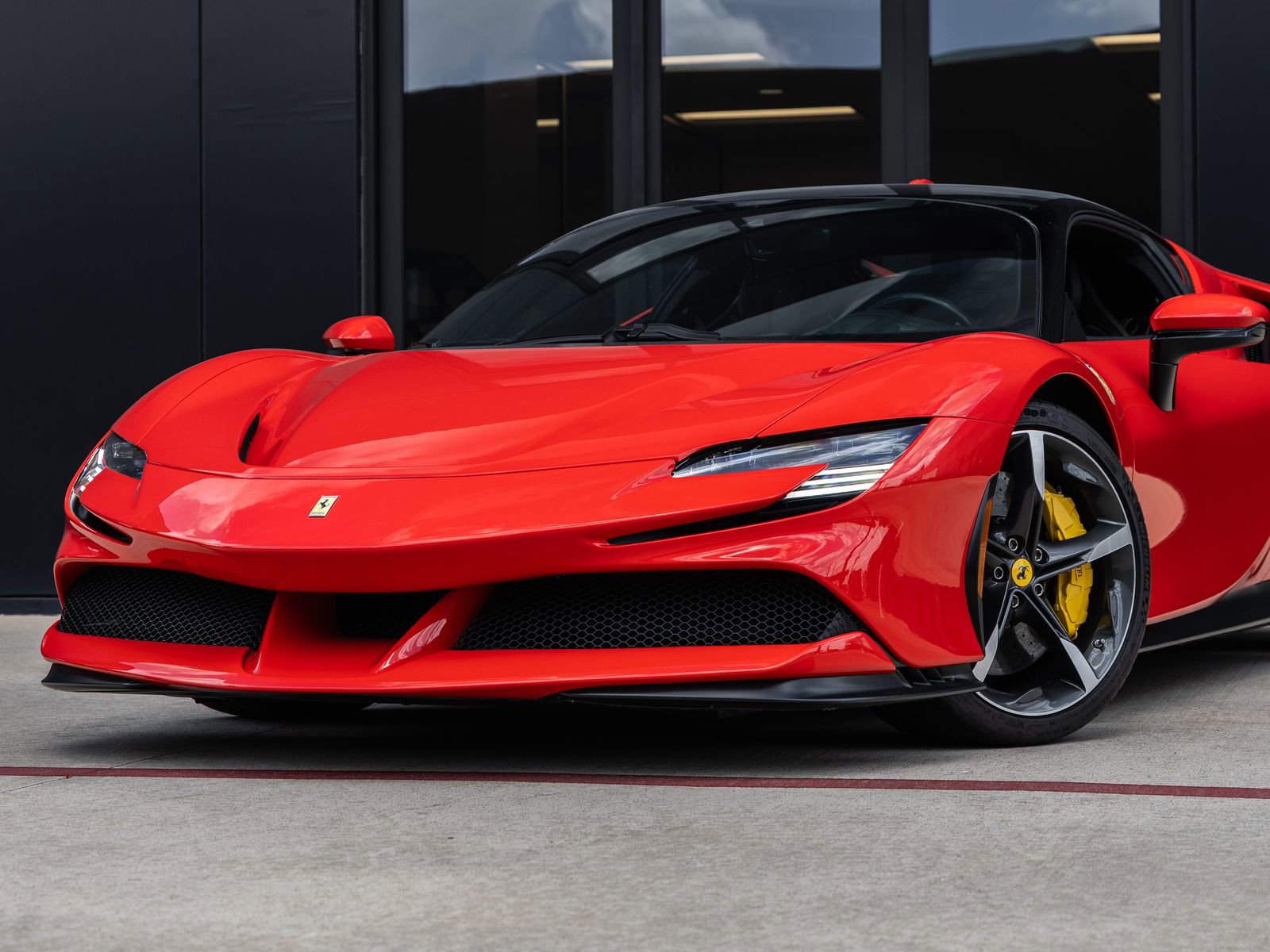 Used 2021 Ferrari SF90 Stradale image 3