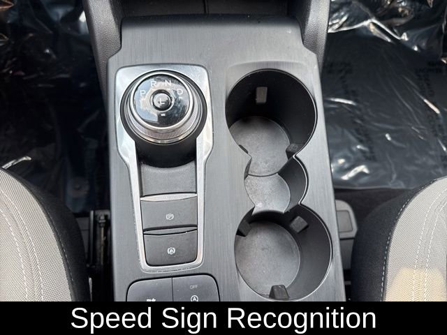 Used 2022 Ford Escape SE w/ SE Sport Appearance Package image 32