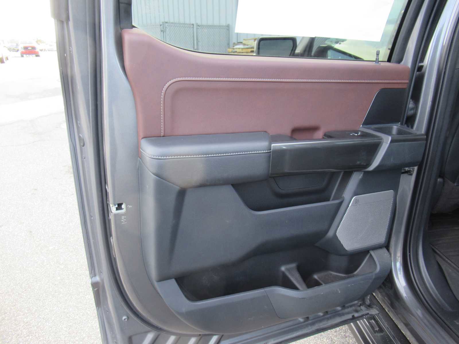 Used 2023 Ford F150 Lariat image 17