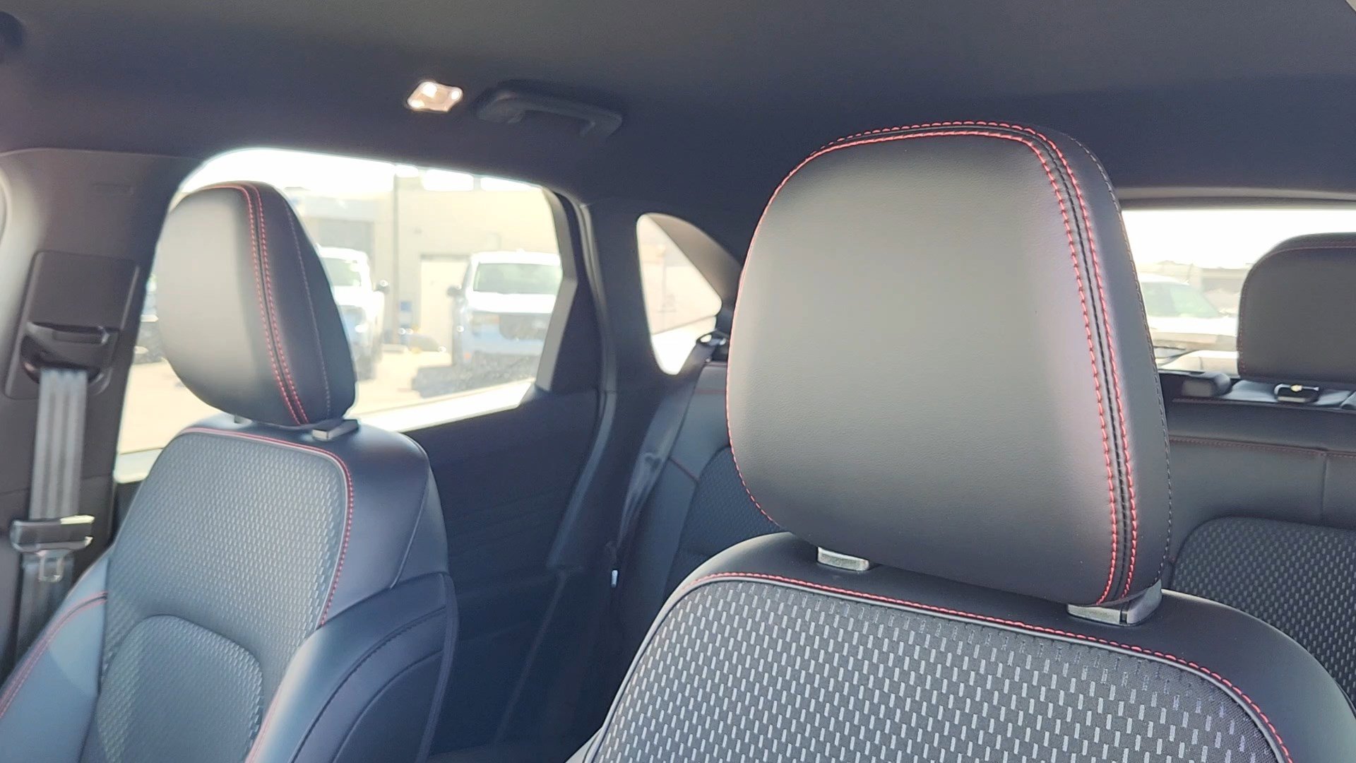 New 2026 Ford Escape ST-Line w/ Tech Pack #1 image 9