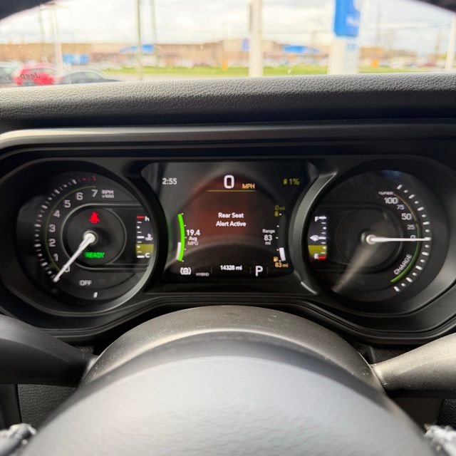 Used 2025 Jeep Wrangler Unlimited Sport S 4xe AWD/4WD image 18