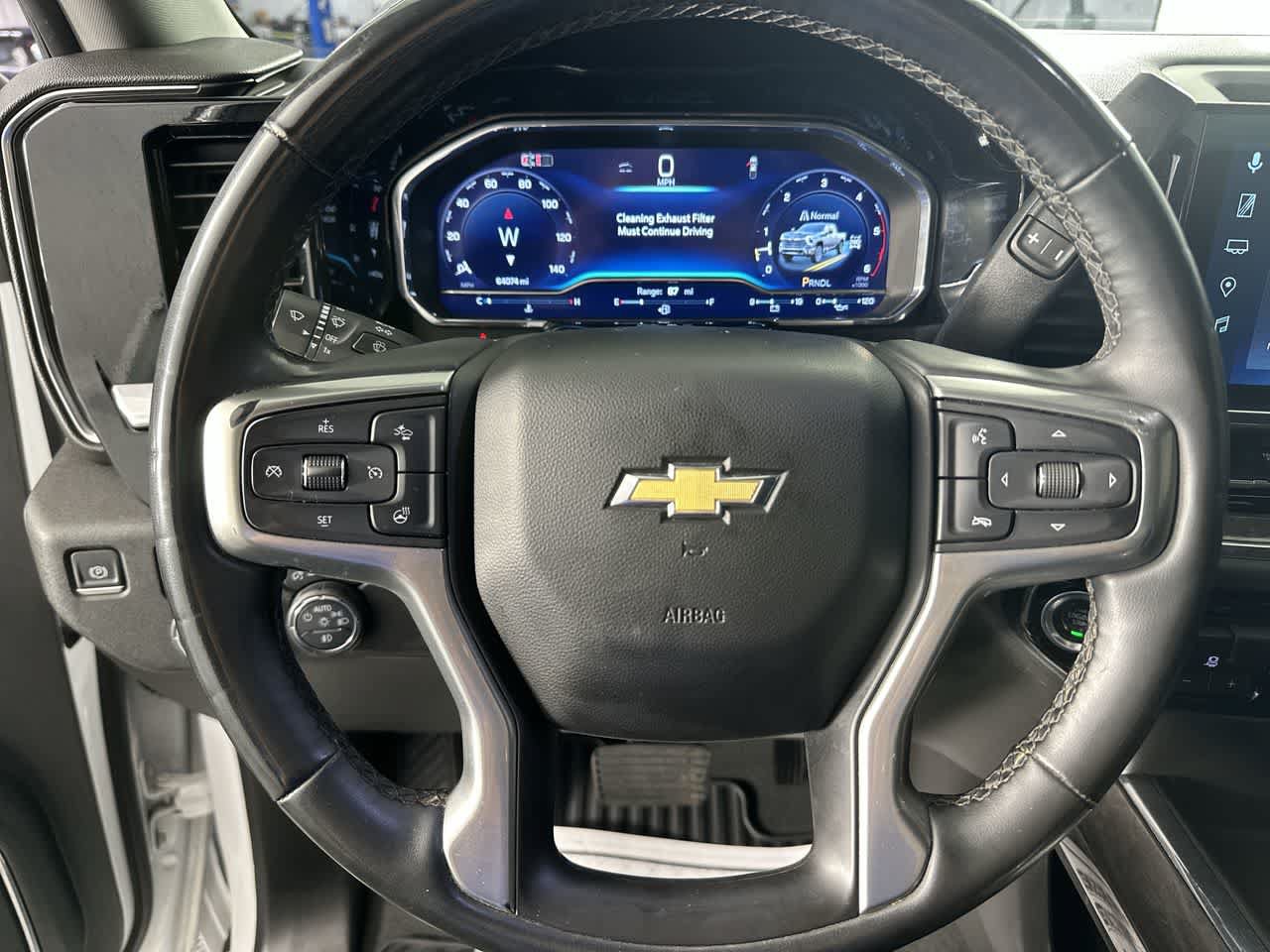 Used 2024 Chevrolet Silverado 2500 LTZ w/ LTZ Convenience Package AWD/4WD image 14