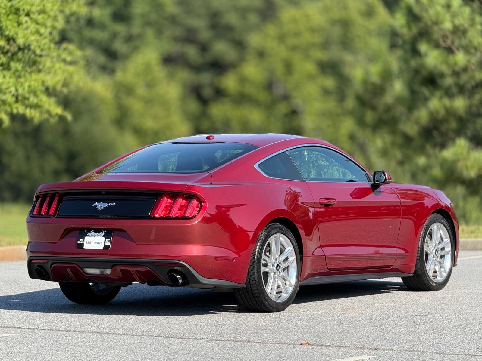 Used 2017 Ford Mustang Premium w/ Pony Package RWD image 11