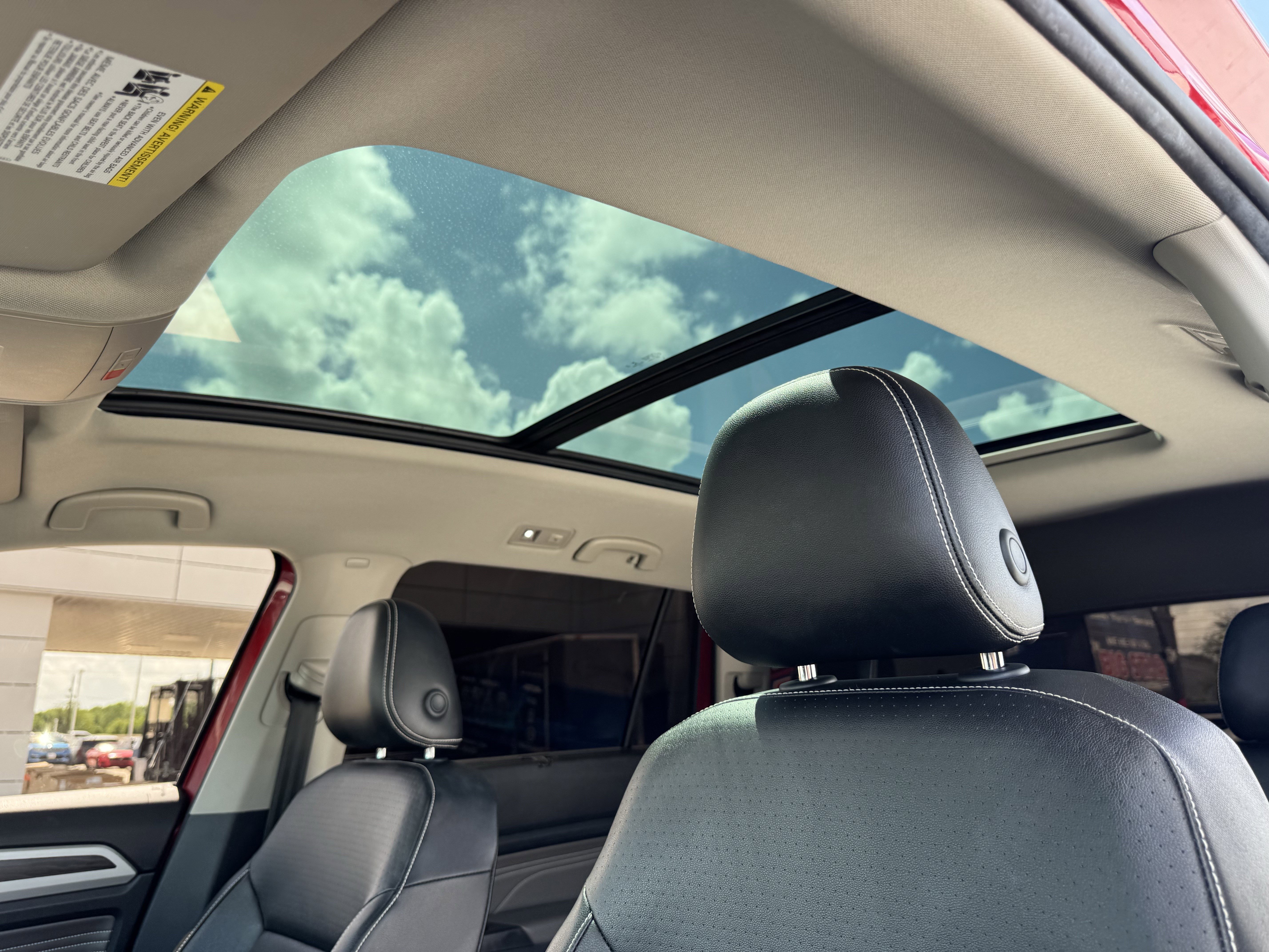 Used 2022 Volkswagen Atlas SE w/ Panoramic Sunroof Package AWD/4WD image 27