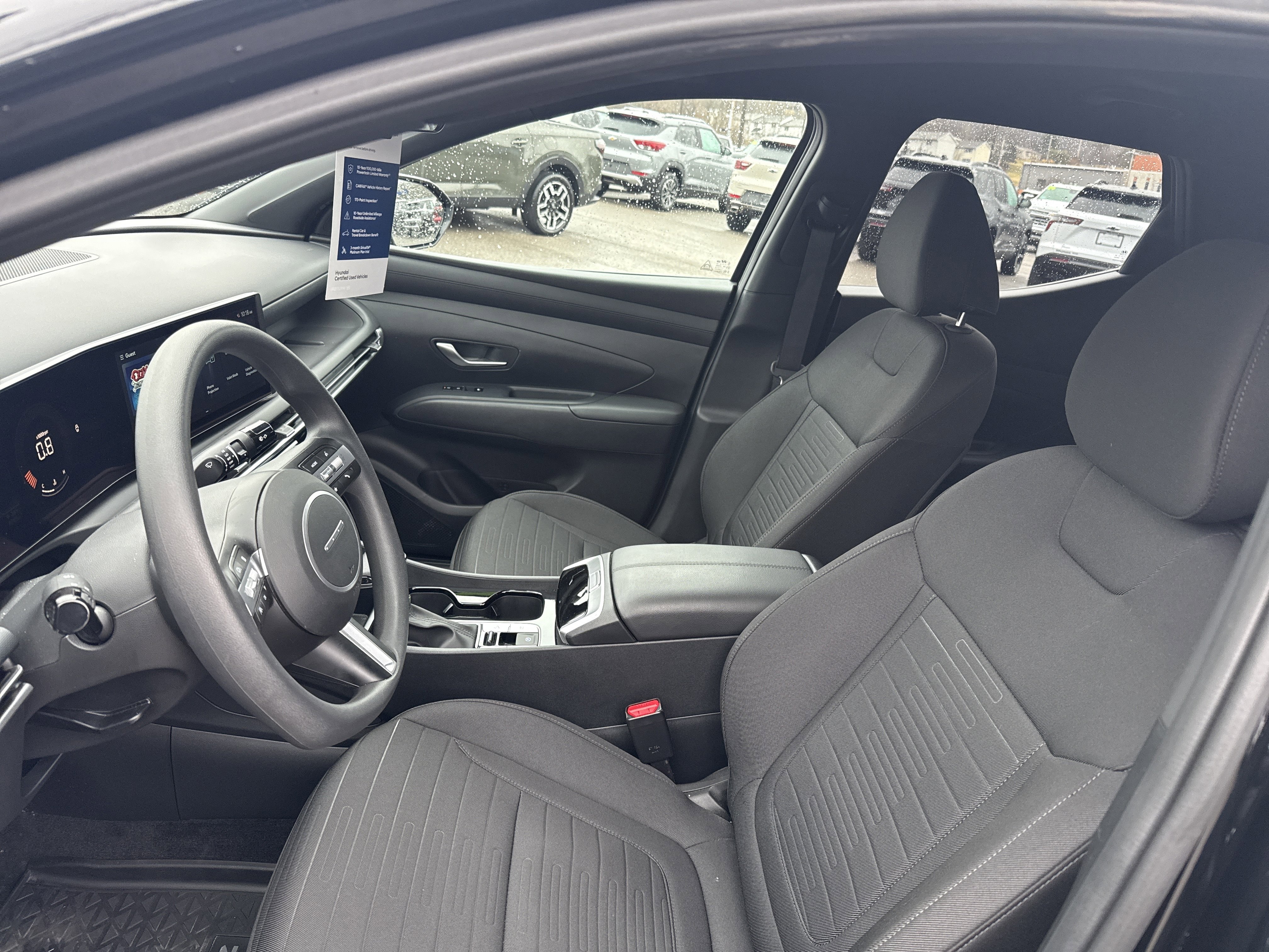 Certified 2025 Hyundai Santa Cruz SE image 12