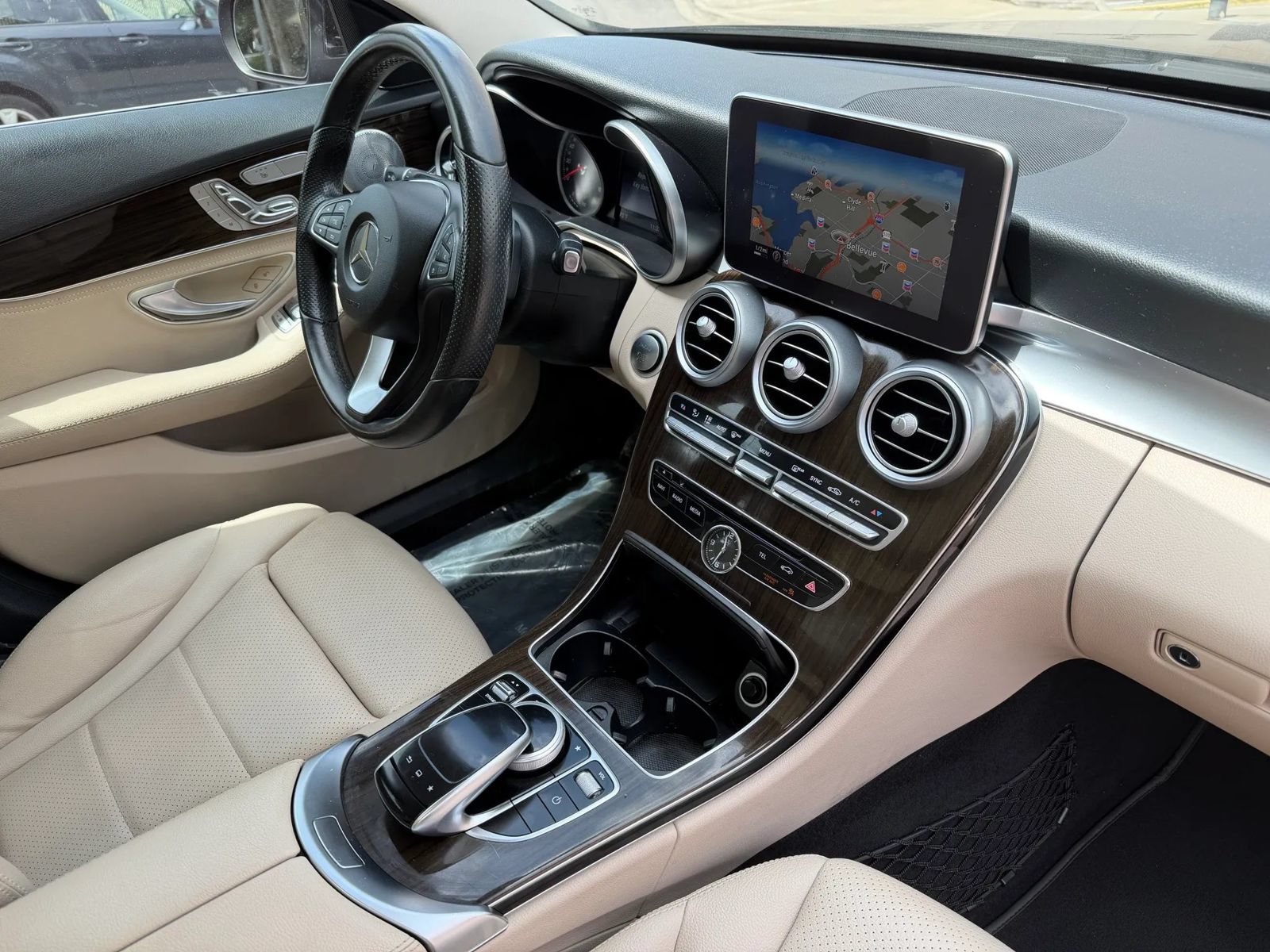 Used 2016 Mercedes-Benz C 300 4MATIC Sedan image 25