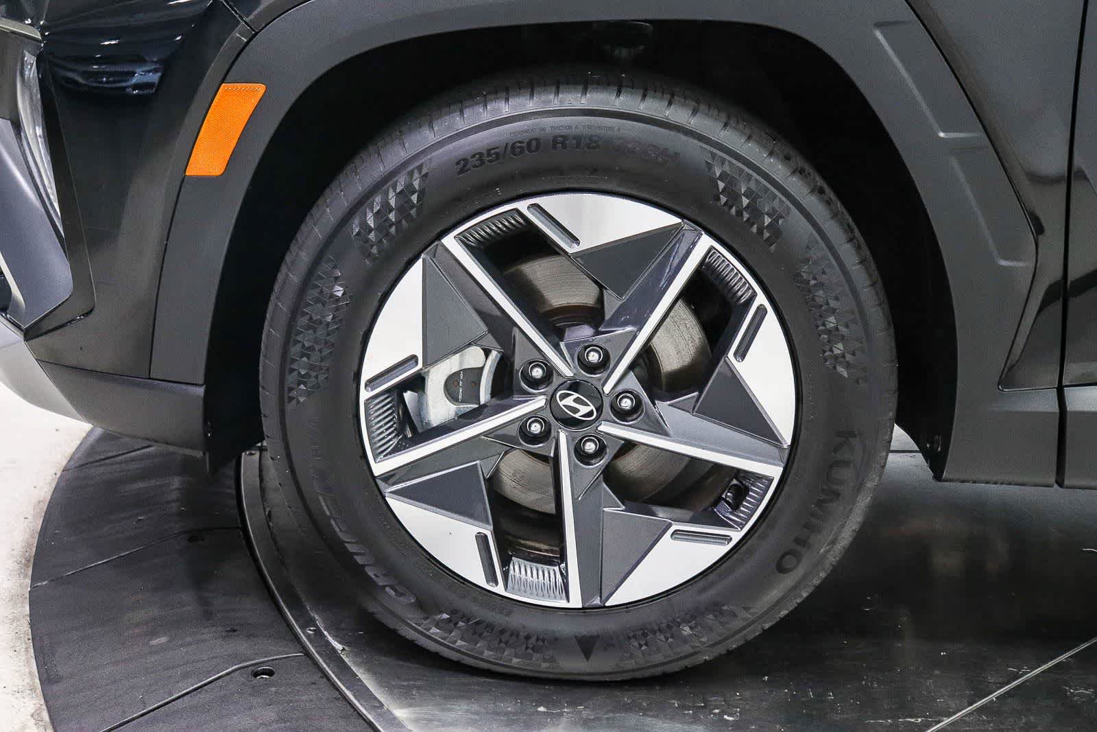 Used 2025 Hyundai Tucson SEL FWD image 9