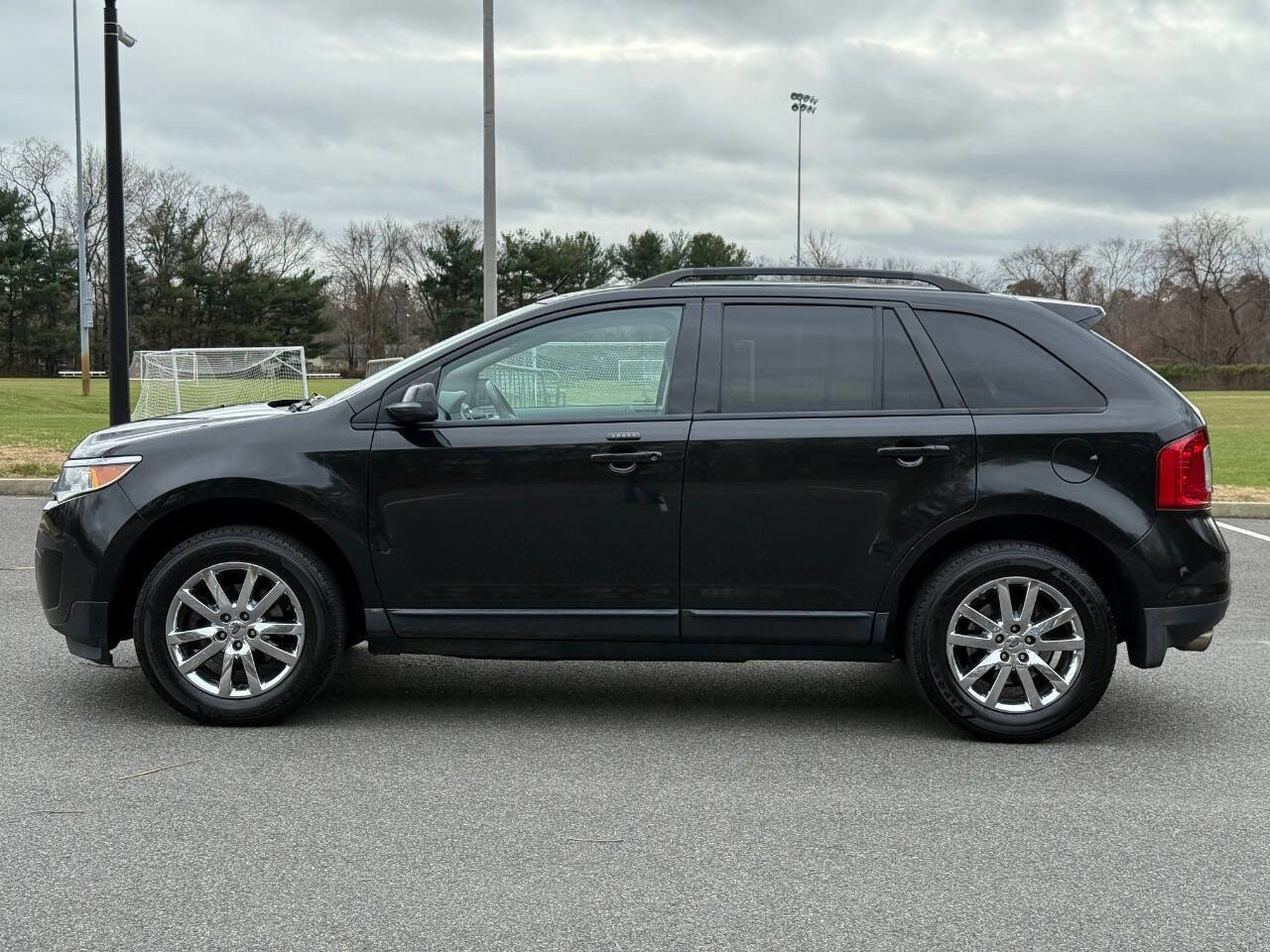Used 2012 Ford Edge SEL image 9